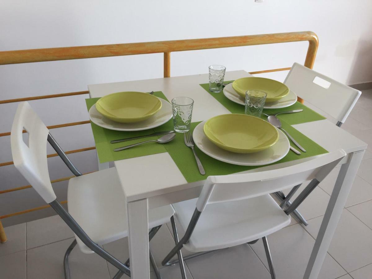 Golden Beach Apartment, Cabanas - Rua Das Giestas Lote 4 J 卡巴纳斯·德·塔维拉 外观 照片