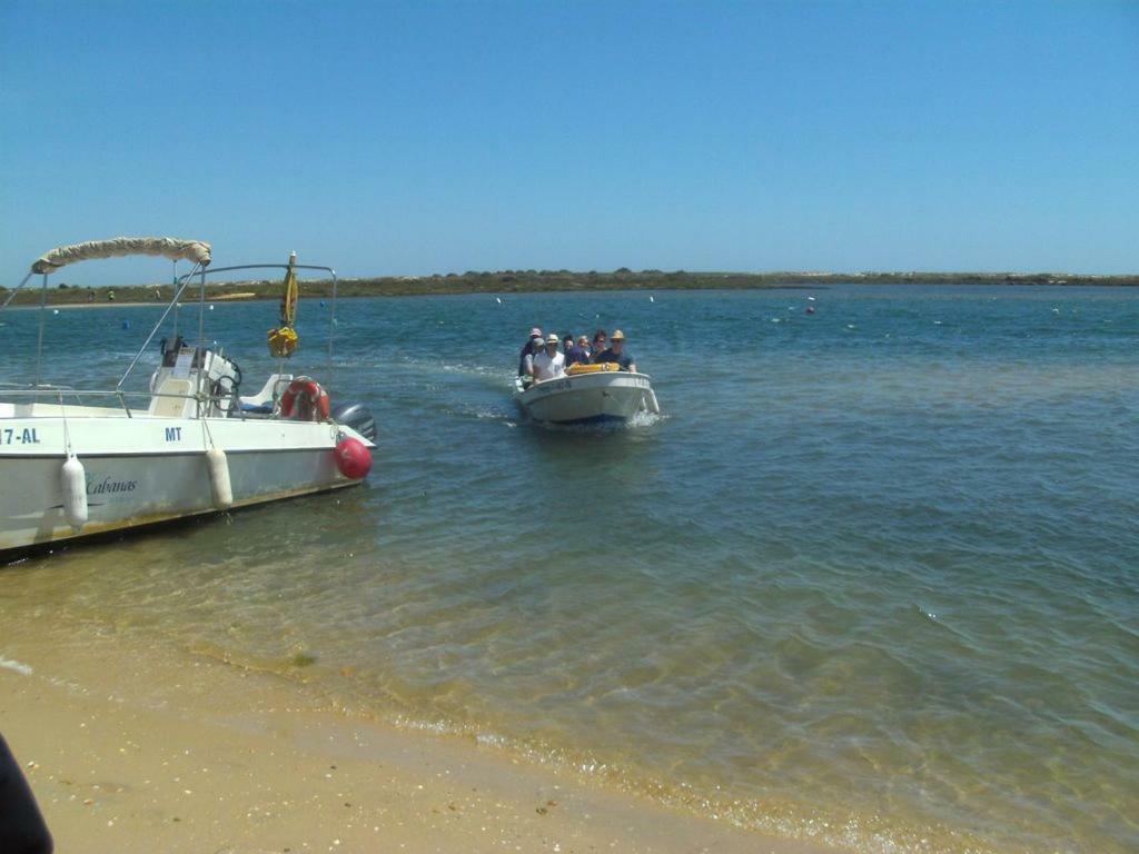 Golden Beach Apartment, Cabanas - Rua Das Giestas Lote 4 J 卡巴纳斯·德·塔维拉 外观 照片